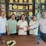 घरघोड़ा में करमा त्योहार की तैयारियां तेज, सांसद राधेश्याम राठिया एवं स्थानीय विधायक लालजीत राठिया को दिया गया सादर निमंत्रण